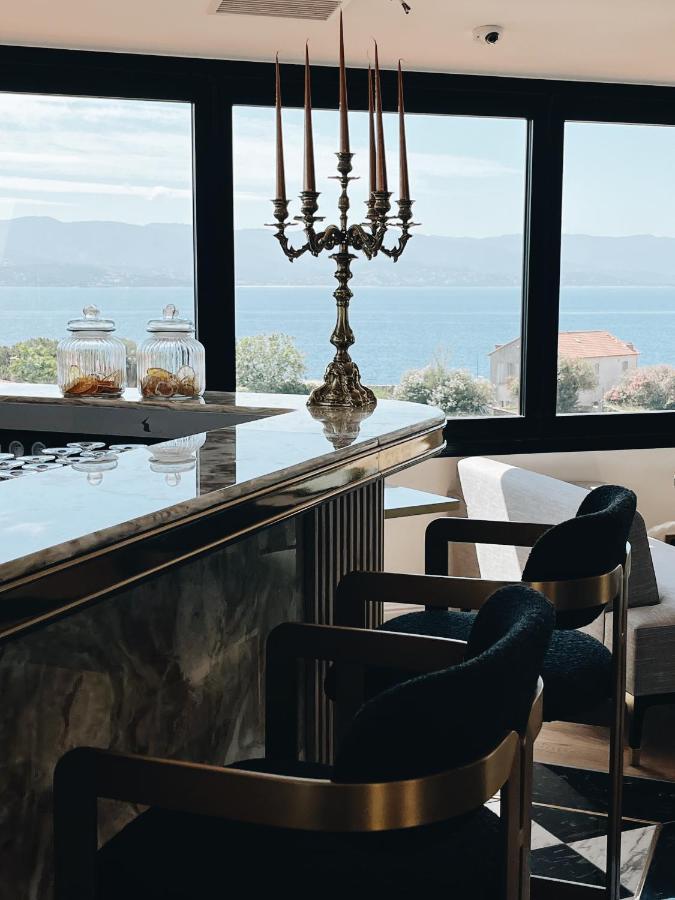 Hotel San Carlu Citadelle Ajaccio ภายนอก รูปภาพ