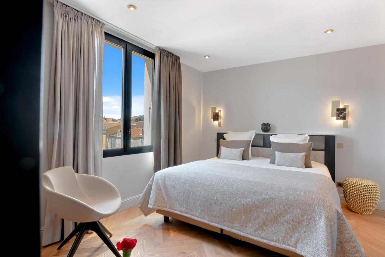 Hotel San Carlu Citadelle Ajaccio ภายนอก รูปภาพ